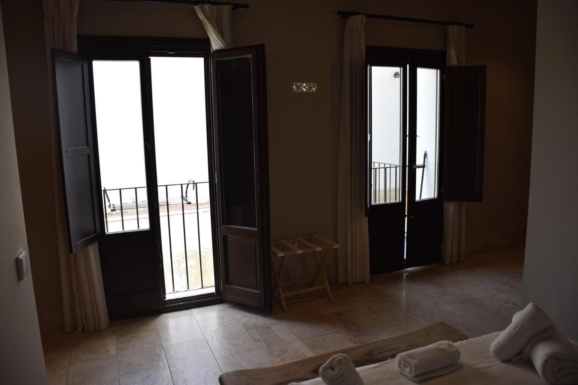 Chacon Apartments & Suites إِستيبونا المظهر الخارجي الصورة