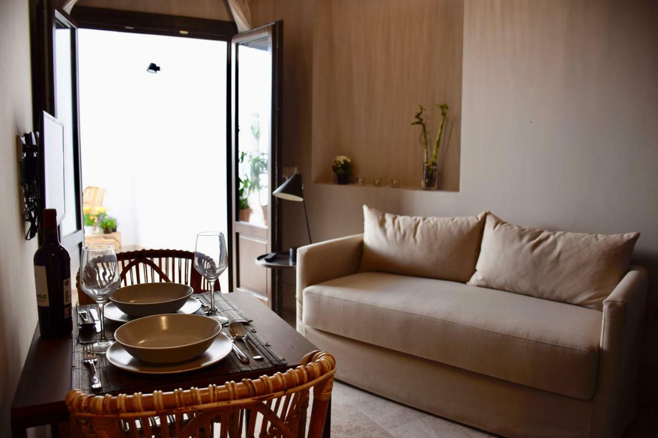 Chacon Apartments & Suites إِستيبونا المظهر الخارجي الصورة