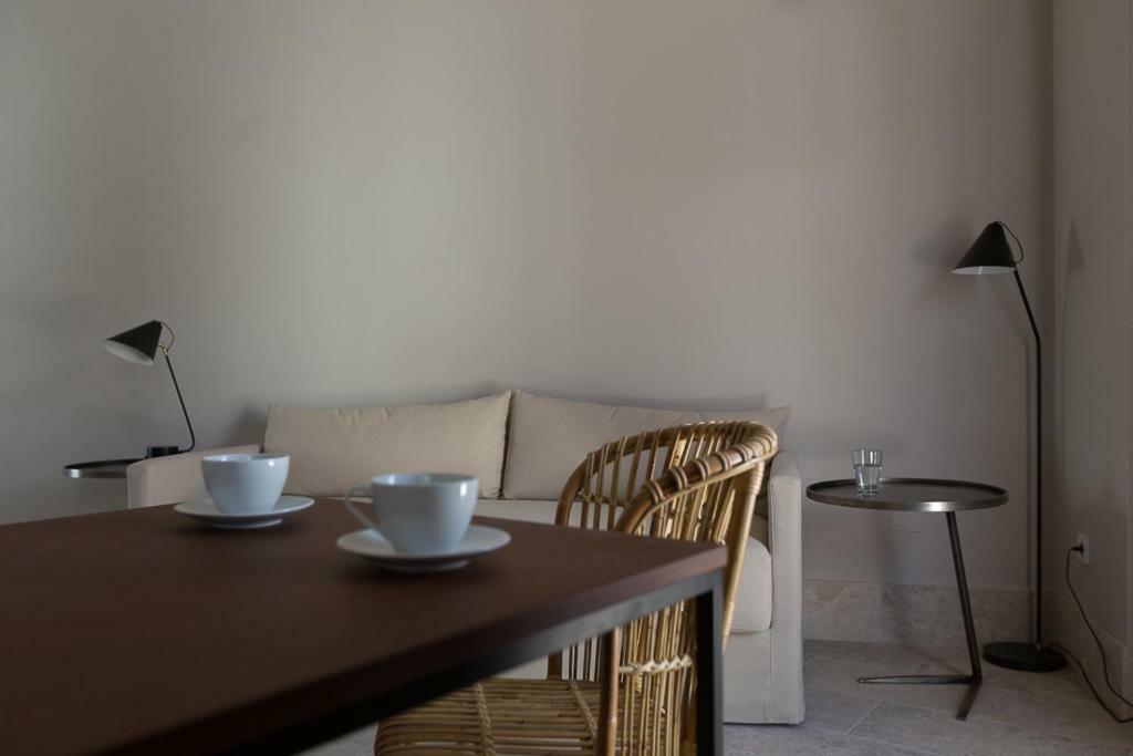 Chacon Apartments & Suites إِستيبونا المظهر الخارجي الصورة