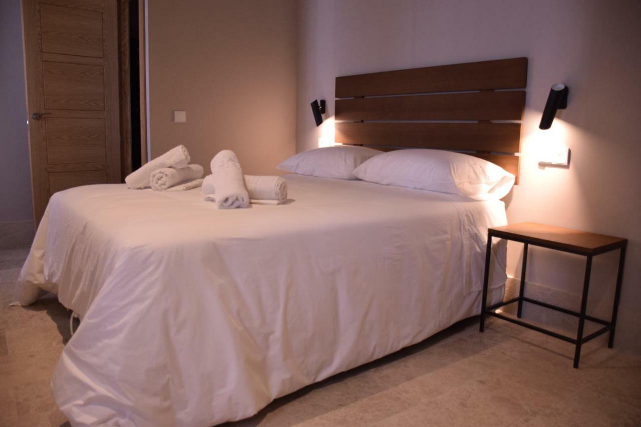 Chacon Apartments & Suites إِستيبونا المظهر الخارجي الصورة