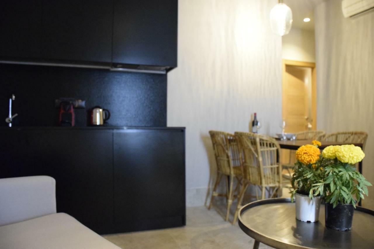 Chacon Apartments & Suites إِستيبونا المظهر الخارجي الصورة