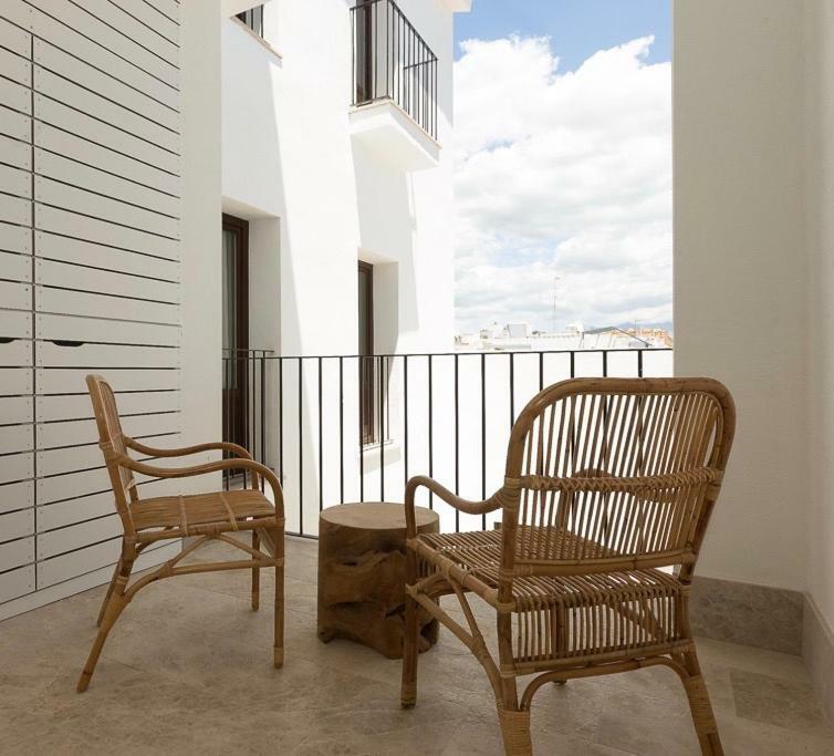 Chacon Apartments & Suites إِستيبونا المظهر الخارجي الصورة