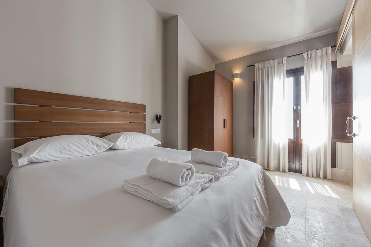 Chacon Apartments & Suites إِستيبونا المظهر الخارجي الصورة